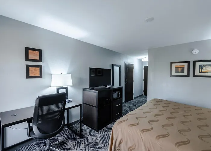 Quality Inn Olive Branch - Memphis South