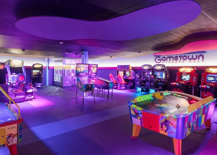 Hotel Nordseekueste By Center Parcs Tossens