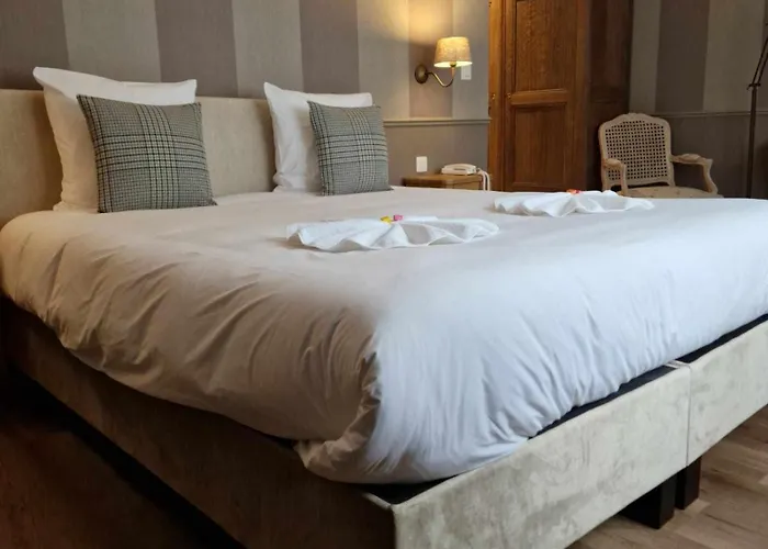 Hotels in Saint-Hubert