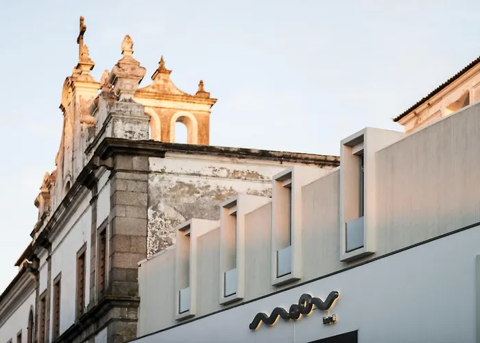 Moov Hotel Évora
