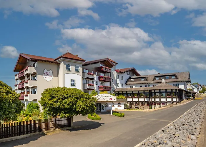 Hotels in Wershofen