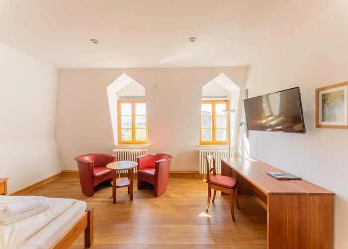 Hotels in Creuzburg