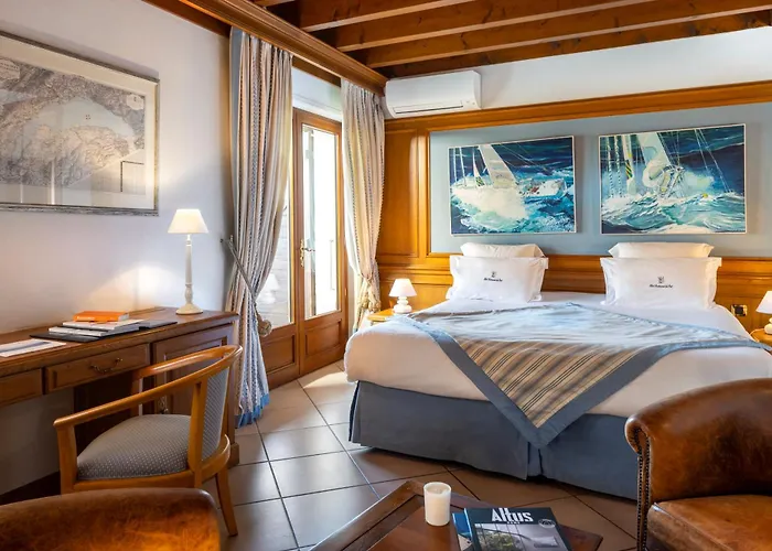 Yvoire Hotels