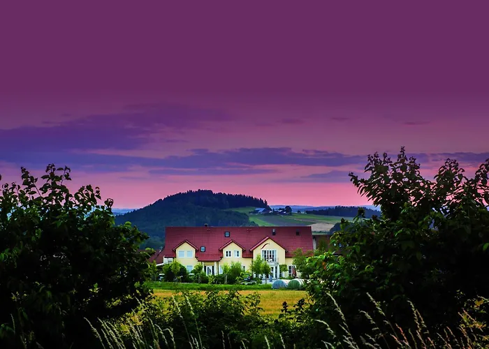 Hotels in Kemnath