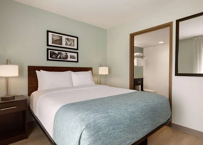 Wingate By Wyndham Salisbury Md Airport North Hotel