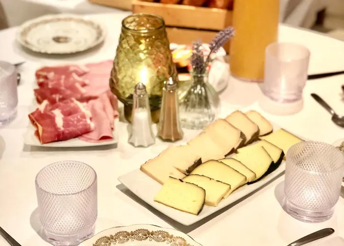 Bize-Minervois Hotels
