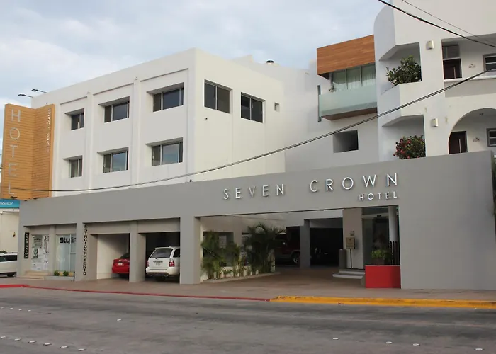 Seven Crown Express & Suites By Kavia Cabo San Lucas
