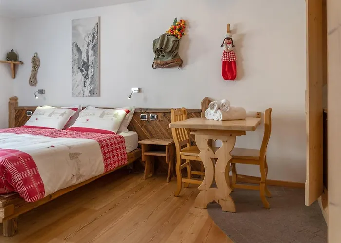 Hotel Garnì Ladin Vigo di Fassa