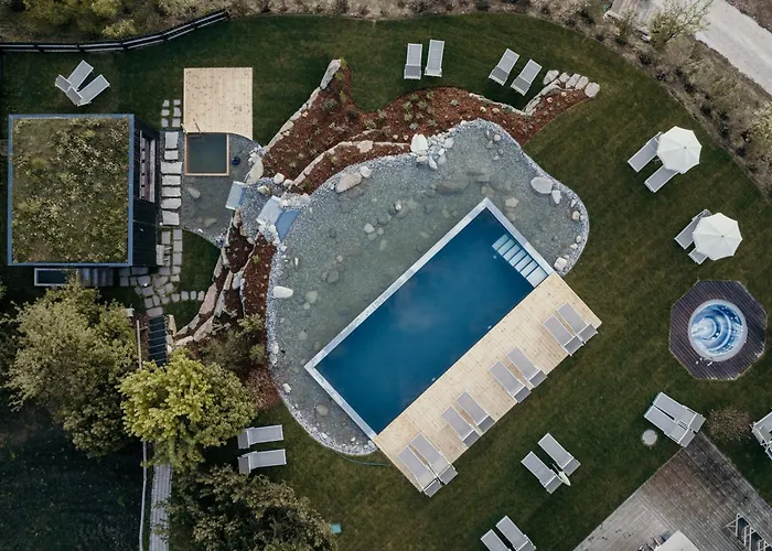 I 17 migliori hotel con spa a Nova Ponente per una vacanza rilassante