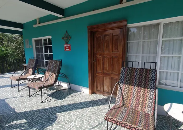 San Ignacio Hotels
