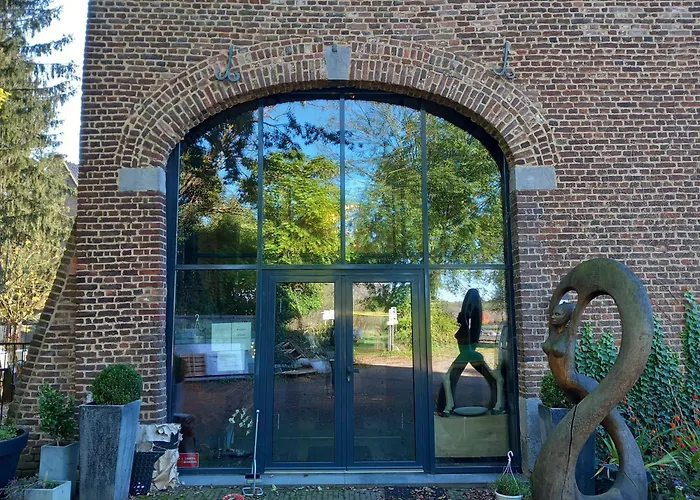 Meschermolen, overnachten in de schuur Eijsden