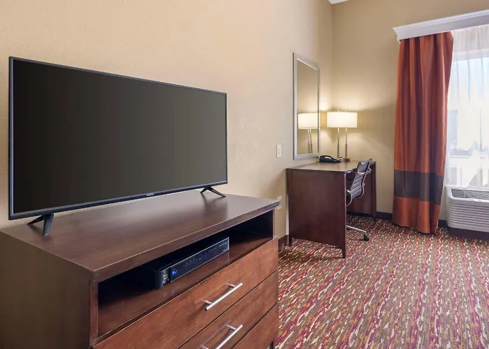 Artesia Hotels