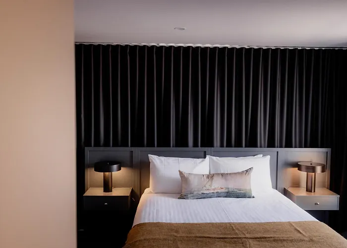 Lewisham Hotels