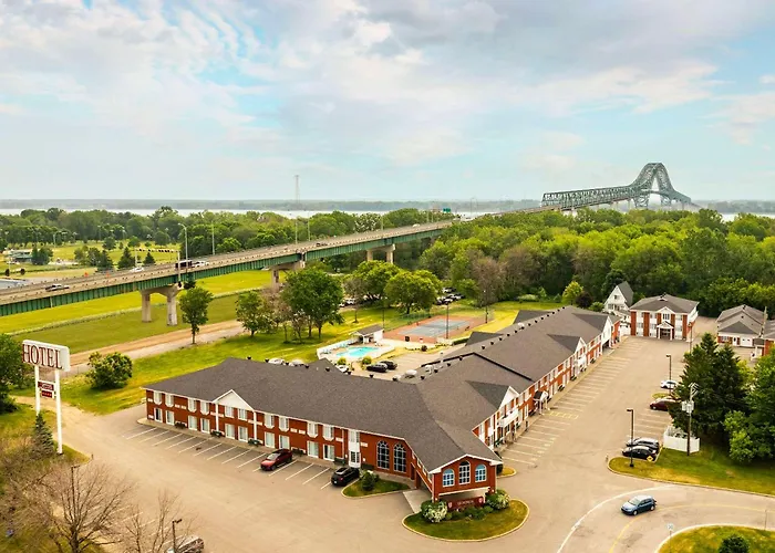 Grand Mere Hotels