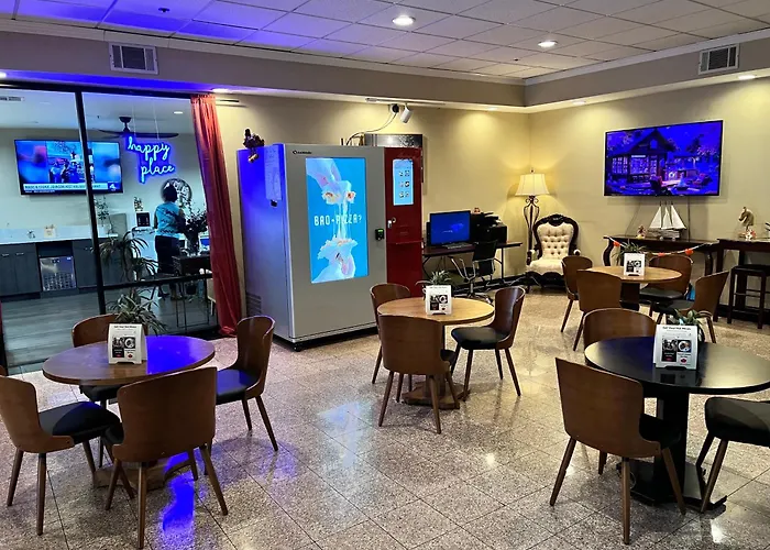 Alhambra Hotels