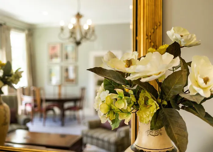 Greytown Hotels