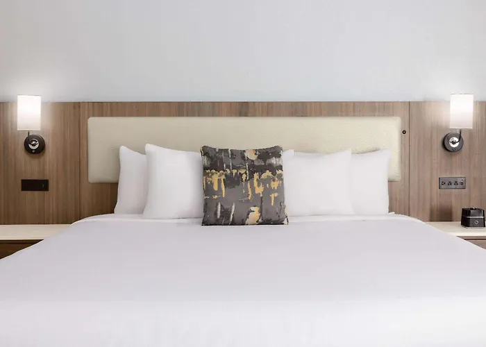 La Quinta By Wyndham Atlanta South - Newnan Hotel
