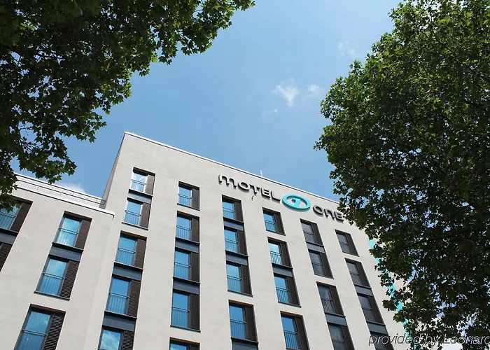 Motel One Duesseldorf-Hauptbahnhof