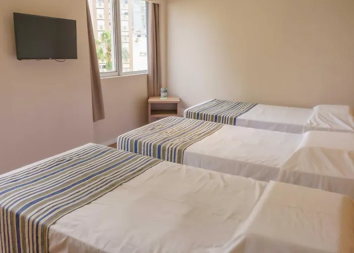 Nacional Inn Porto Alegre - próximo ao Complexo Santa Casa e UFRGS