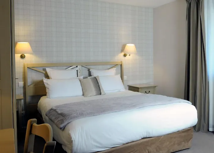 Arreau Hotels
