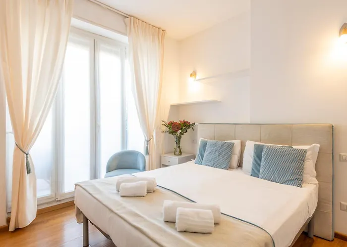 Home Flowers Milano