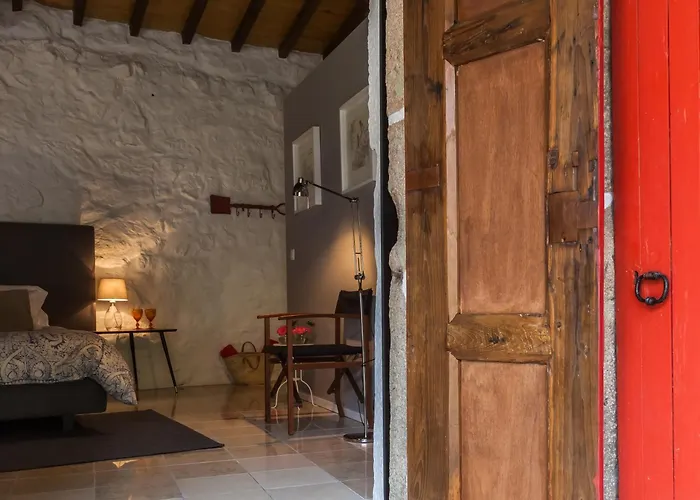 1720 Quinta Da Cancela - Winery & Farmhouse Guimarães