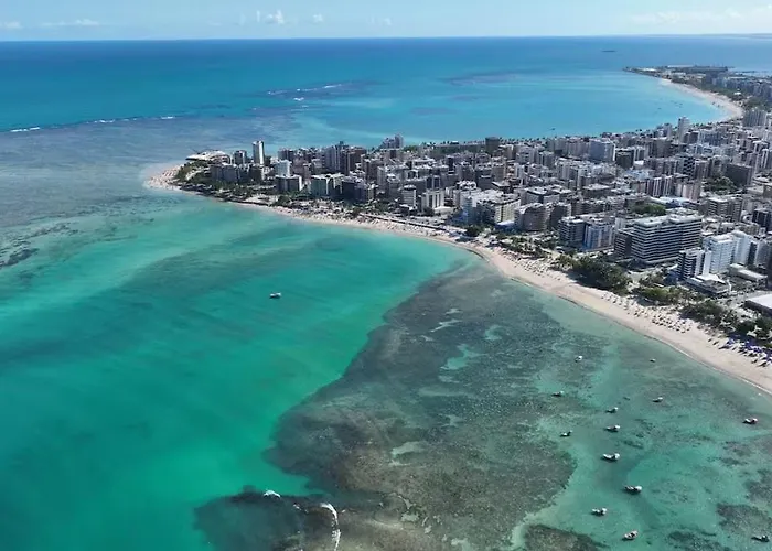 Jatiuca Suites Resort - Flat Frente Mar Maceió
