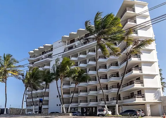 Jatiuca Suites Resort - Flat Frente Mar Maceió