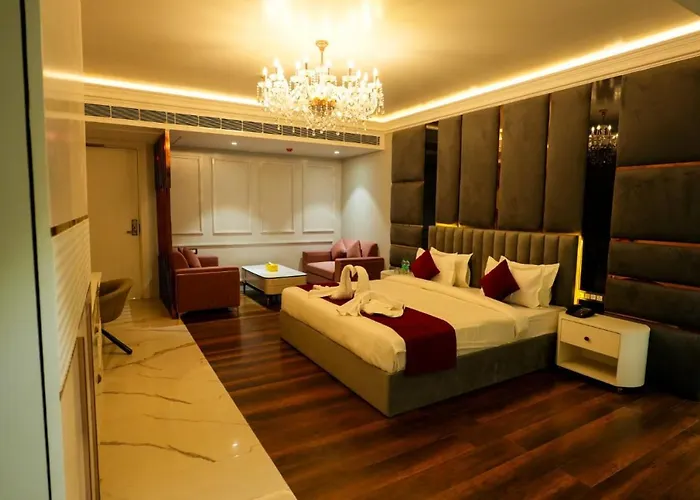 Gajraula Hotels