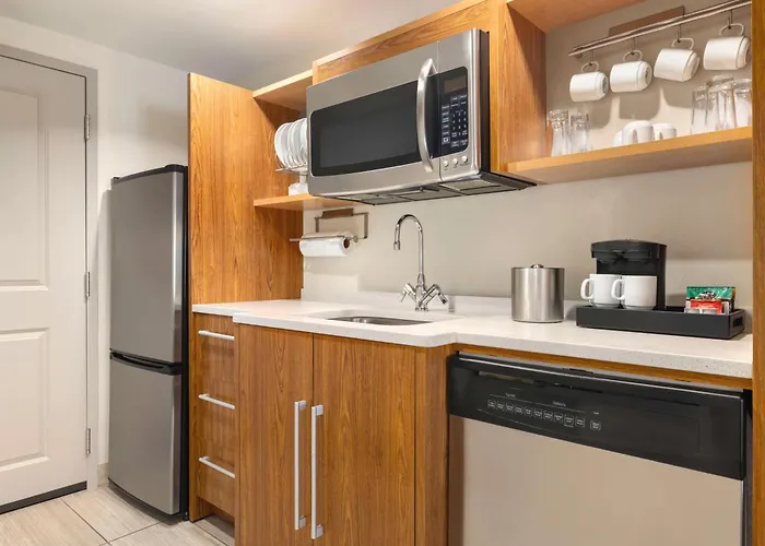 Home2 Suites By Hilton Denver West / Federal Center Lakewood
