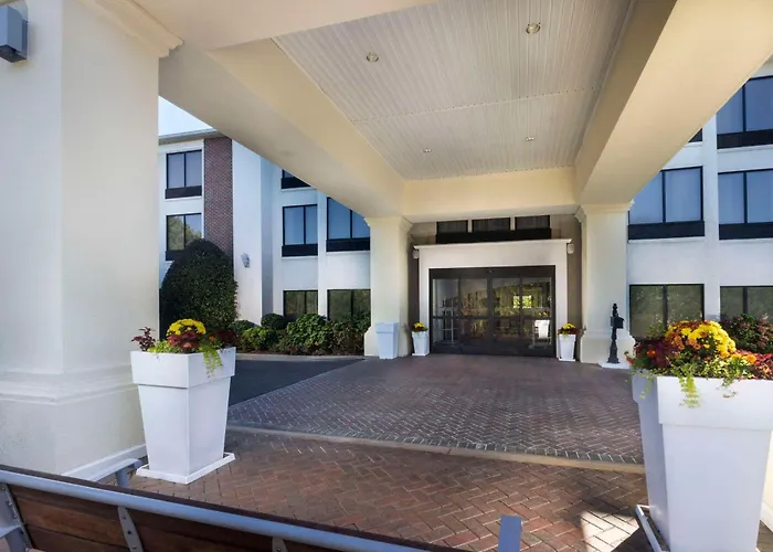 Dahlonega Hotels