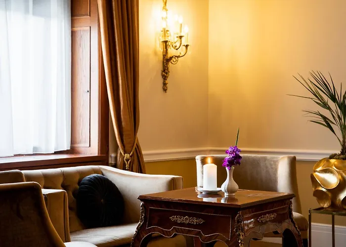 Hotels in Lieser