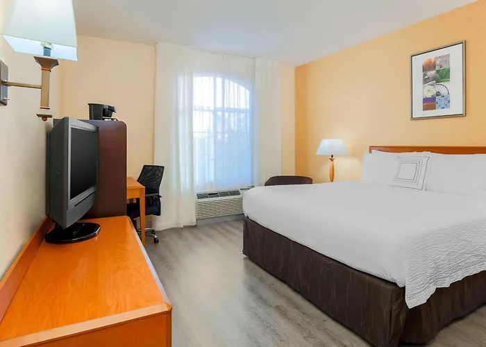 Fairfield Inn & Suites Temecula