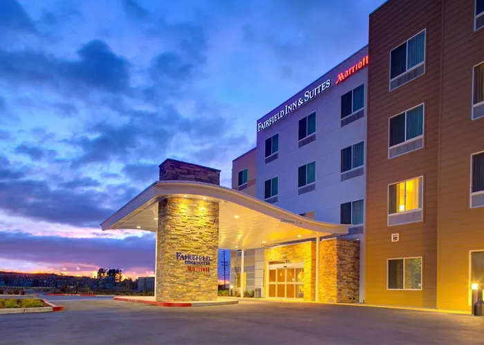 Fairfield Inn & Suites By Marriott Hollister