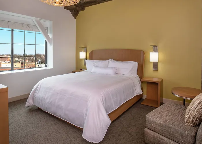 Element By Marriott Moline Hotel