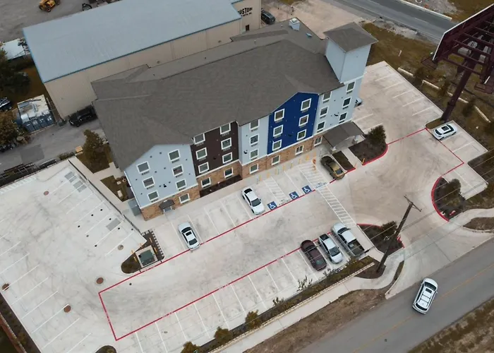Pflugerville Hotels