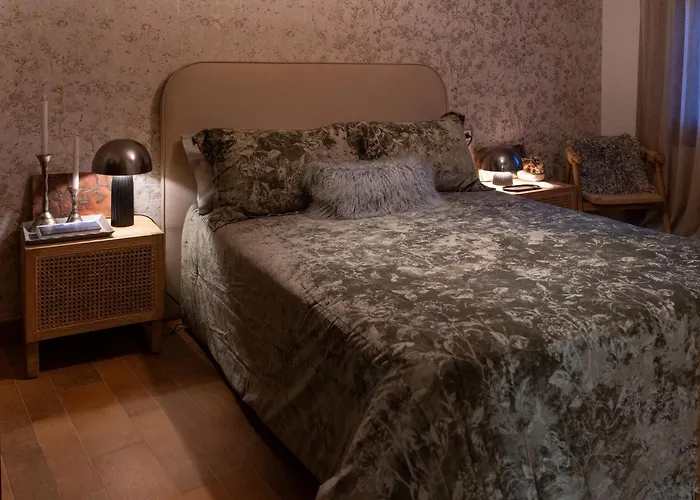Loarre Hotels