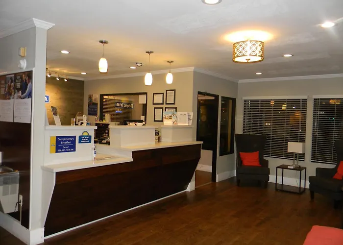 Days Inn By Wyndham Bainbridge