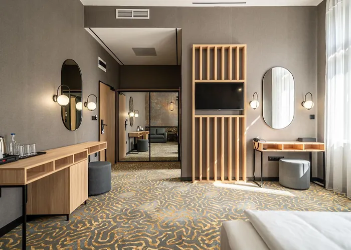 Hortobagy Hotels