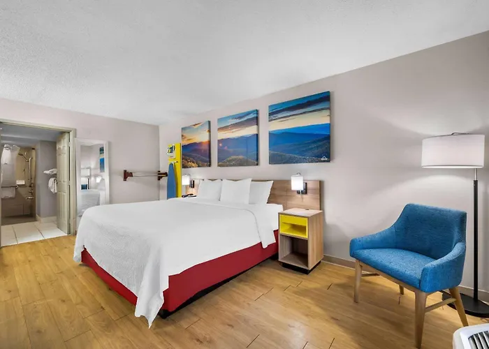 Days Inn By Wyndham Raleigh Midtown