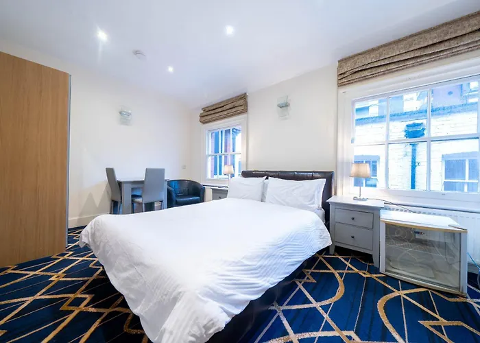 Hyde Park Rooms & Apartments London