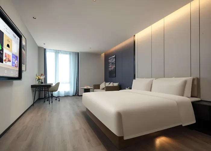 Chongming Hotels