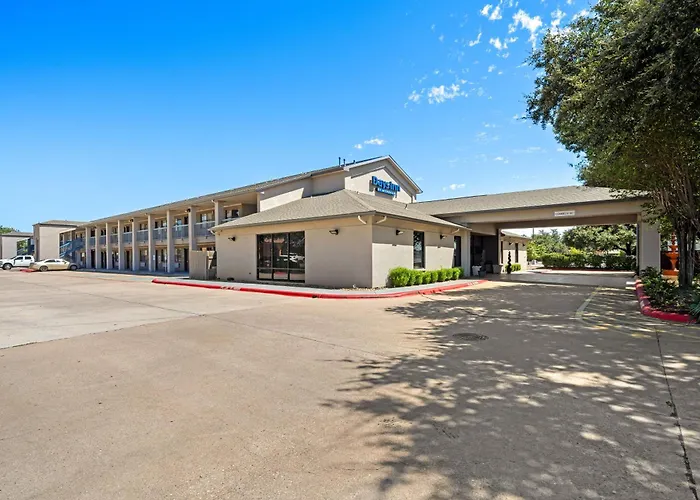 Days Inn By Wyndham Round Rock