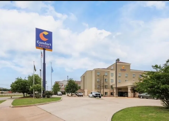 Comfort Suites Lawton Near Fort Sill