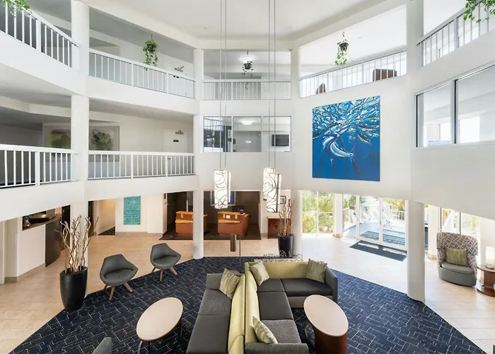 Courtyard By Marriott Key Largo Hotel
