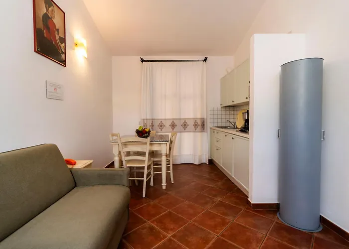 Aparthotel Borgo Degli Ulivi Àrbatax