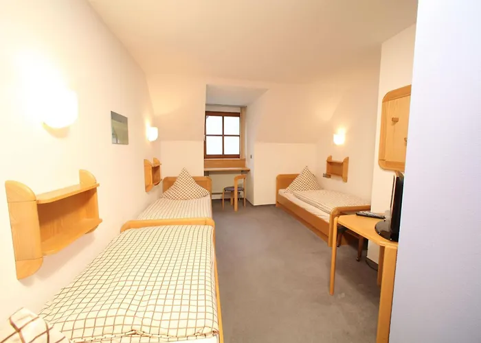 Hotel-Landgasthof Schuster Greding