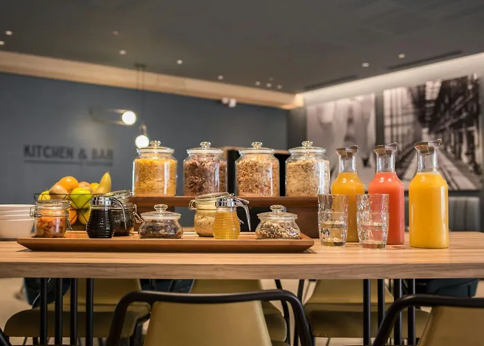 Hotel Courtyard By Marriott Paris Arcueil