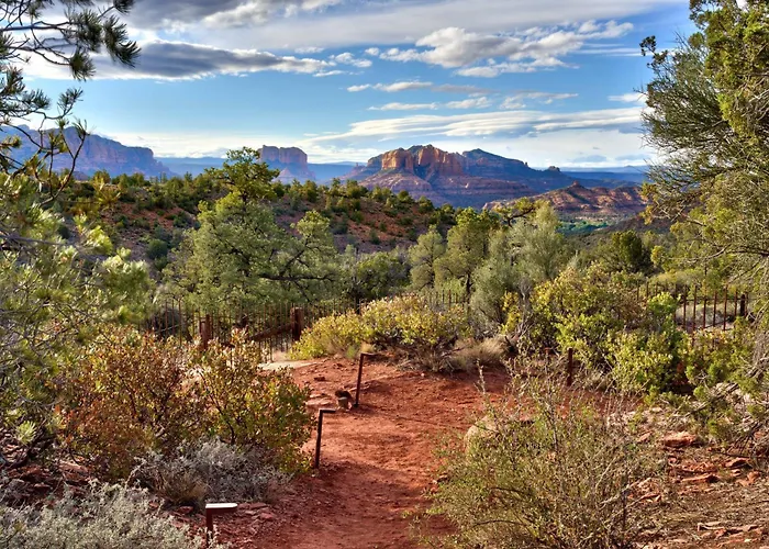 Courtyard By Marriott Sedona Hotel