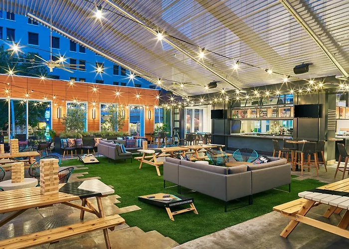 Aloft By Marriott Austin Downtown Hotel